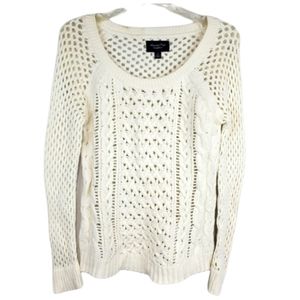 American Eagle Outfitters open knit cream sweater Size small crew neck AEO